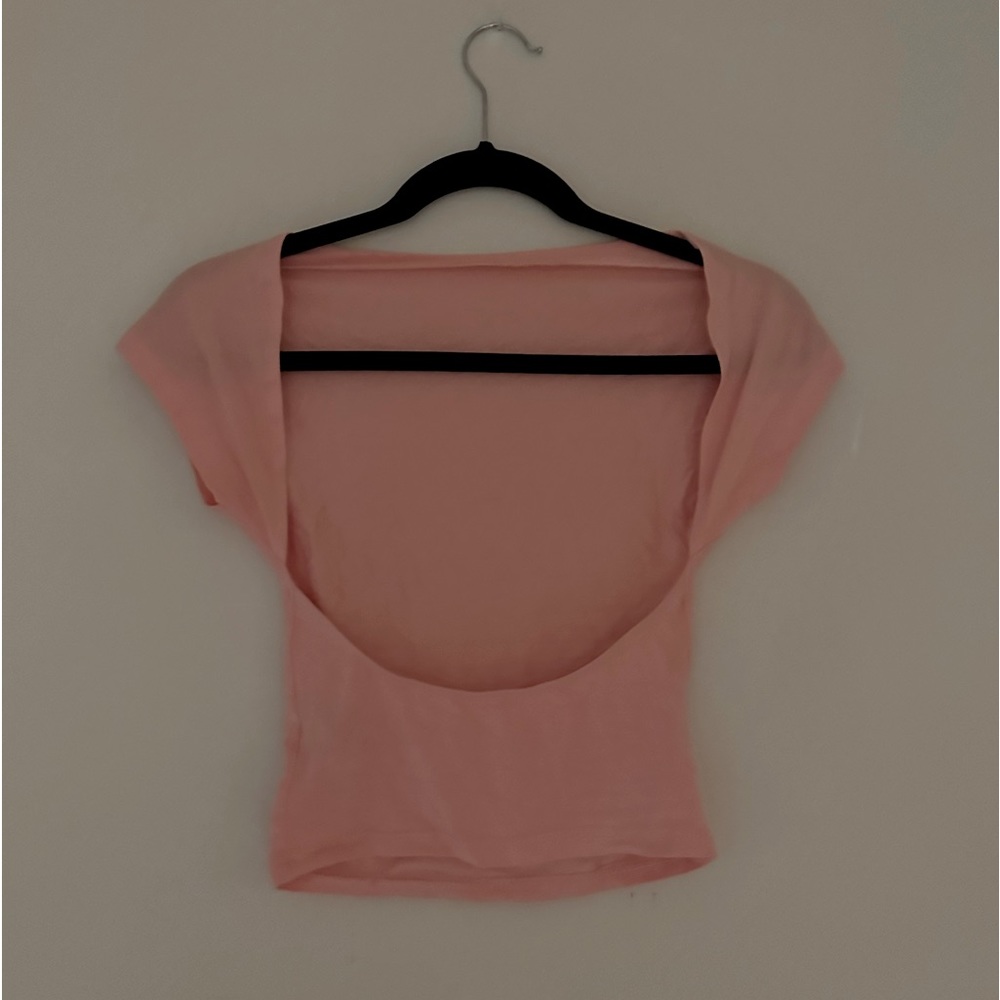 Light Pink Size XSmall Backless Tank Top Very Cute, Comfortable, and Never Worn! - Picture 1 of 2